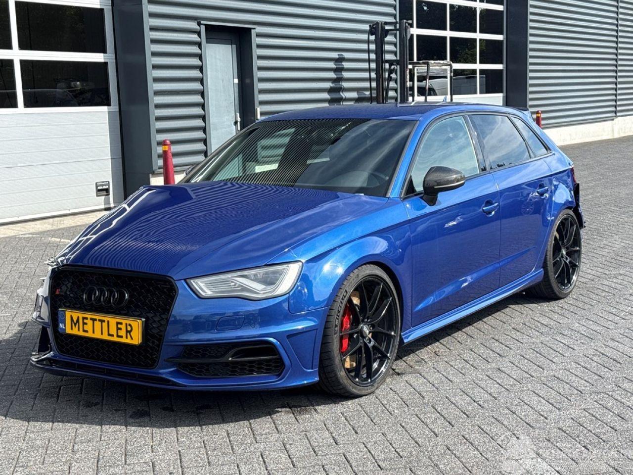 Audi S3 SPORTBACK 2.0 T FSI 16V Hatchback 4Dr Benzine 1.984cc 221kW (300pk) 4x4