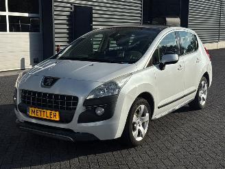 krockskadad bil auto Peugeot 3008 1.6 16V THP 155 MPV  Benzine 1.598cc 115kW (156pk) FWD 2010/6