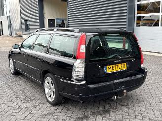Volvo V-70 2.4 20V 170 Combi/o  Benzine 2.435cc 125kW (170pk) FWD picture 3