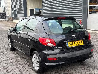 Peugeot 206+ 1.4 XS Hatchback  Benzine 1.360cc 54kW (73pk) FWD picture 3