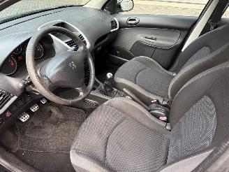 Peugeot 206+ 1.4 XS Hatchback  Benzine 1.360cc 54kW (73pk) FWD picture 12