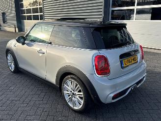 Mini Cooper S 2.0 16V Cooper S Hatchback 2Dr Benzine 1.998cc 141kW (192pk) FWD picture 3