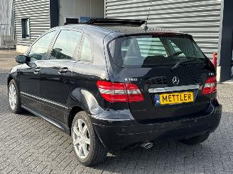 Mercedes B-klasse 2.0 B-180 CDI 16V Hatchback  Diesel 1.991cc 80kW (109pk) FWD picture 3