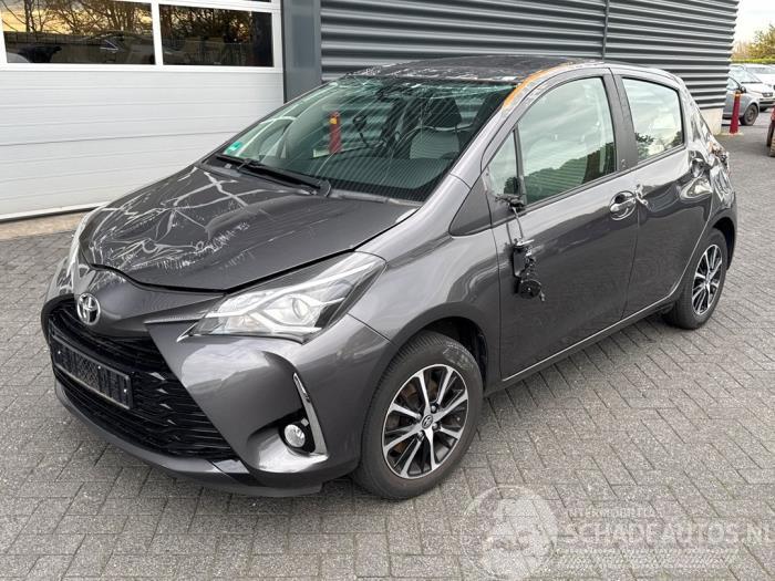 Toyota Yaris Yaris III (P13), Hatchback, 2010 / 2020 1.5 16V Dual VVT-iE