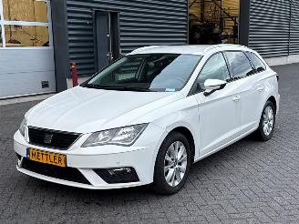 Damaged car Seat Leon SPORTOURER ST 1.5 TSI 16V Combi/o 4Dr Benzine 1.495cc 96kW (131pk) FWD 2014/11