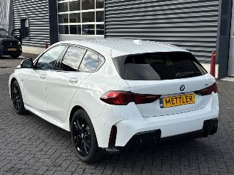 BMW 1-serie 120 1.5 TwinPower Turbo 12V Hatchback  Elektrisch Benzine 1.499cc 125kW (170pk) picture 3