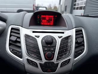 Ford Focus 1.4 16V Hatchback  Benzine 1.388cc 71kW (97pk) FWD picture 14