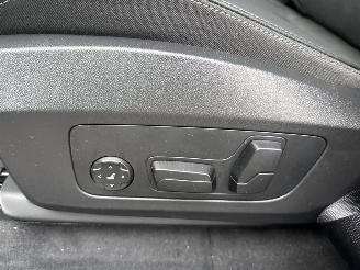 BMW X1 xDrive 30e 1.5 TwinPower Turbo 12V SUV  Elektrisch Benzine 1.499cc 240kW (326pk) 4x4 picture 12