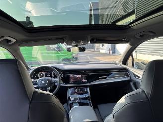 Audi Q7 60 TFSI E 3.0 V6 24V Mild Hybrid SUV  Elektrisch Benzine 2.995cc 360kW (490 PK) picture 29