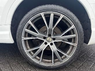 Audi Q7 3.0 TDI V6 24V SUV  Diesel 2.967cc 200kW (272pk) 4x4 picture 28