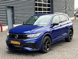 damaged passenger cars Volkswagen Tiguan R-Line 2.0 TDI 16V SUV  Diesel 1.968cc 110kW (150pk) FWD 2024/2
