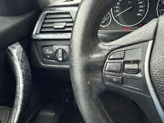 BMW 3-serie 320d 2.0 16V Combi/o  Diesel 1.995cc 135kW (184pk) RWD picture 20