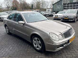 Mercedes E-klasse 3.2 E-320 CDI 24V Sedan 4Dr Diesel 3.222cc 150kW (204pk) RWD picture 7