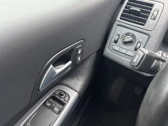 Volvo C-30 1.8 16V Flexifuel Hatchback 2Dr  1.798cc 92kW (125pk) FWD picture 19