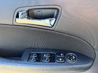 Hyundai I-30 1.4 CVVT 16V Hatchback  Benzine 1.396cc 80kW (109pk) FWD picture 19