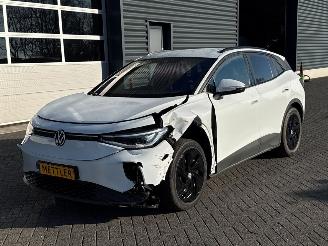 krockskadad bil auto Volkswagen ID.3 PRO 77 kWh SUV  Elektrisch  210kW (286pk) RWD 2025/1