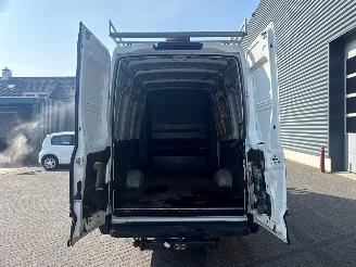 Iveco New daily L4H2 5 persoons Diesel 2.998cc 132kW (179pk) RWD picture 9