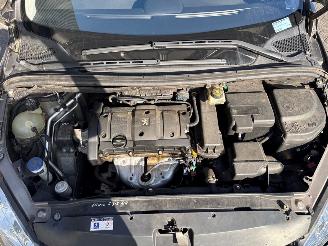 Peugeot 307 1.6 16V Combi/o  Benzine 1.587cc 80kW (109pk) FWD picture 25