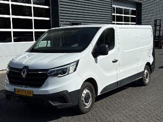 krockskadad bil bedrijf Renault Trafic 2.0 dCi 16V 130 Bestel  Diesel 1.995cc 96kW (131pk) FWD 2023/6