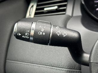 Land Rover Range Rover Evoque 2.2 TD4 16V 5-drs. SUV 4Dr Diesel 2.179cc 110kW (150pk) 4x4 picture 24