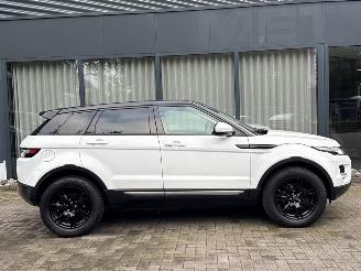Land Rover Range Rover Evoque 2.2 TD4 16V 5-drs. SUV 4Dr Diesel 2.179cc 110kW (150pk) 4x4 picture 6