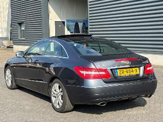 Mercedes E-klasse E-350 CGI V6 24V Coupe 2Dr Benzine 3.498cc 215kW (292pk) RWD picture 3