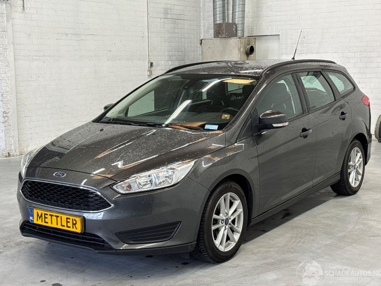 Ford Focus 1.0 Ti-VCT EcoBoost