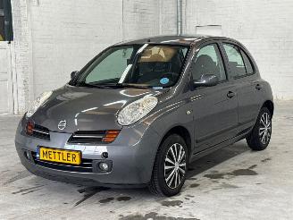 Damaged car Nissan Micra 1.2 16V Hatchback  Benzine 1.240cc 59kW (80pk) FWD 2004/7