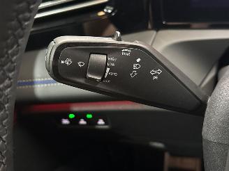 Volkswagen Tiguan R-Line 2.0 TDI 4Motion SUV  Diesel 1.968cc 142kW (193pk) 4x4 picture 18