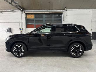 Volkswagen Tiguan R-Line 2.0 TDI 4Motion SUV  Diesel 1.968cc 142kW (193pk) 4x4 picture 2