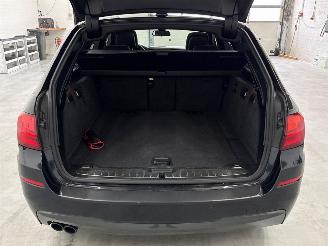 BMW 5-serie 520i 16V Combi/o  Benzine 1.997cc 135kW (184pk) RWD picture 9