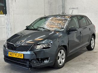 Coche accidentado Skoda Rapid 1.2 TSI 16V Liftback  Benzine 1.197cc 66kW (90pk) FWD 2016/1