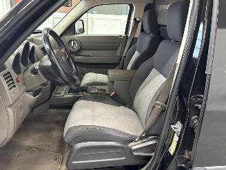 Dodge Nitro 2.8 CRD 16V 4x4 SUV  Diesel 2.777cc 130kW (177pk) 4x4 2007-06/2012-12  ENS; ENR picture 15