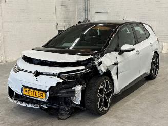 Auto incidentate Volkswagen ID.3 Pro Pro S 77 kWh Hatchback 4Dr Elektrisch  150kW (204pk) RWD 2021-11  EBJC; EBJA 2022/10