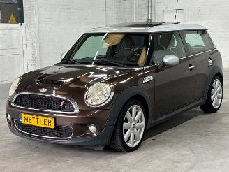 krockskadad bil auto Mini Clubman COOPER S CLUBMAN 1.6 16V Combi/o  Benzine 1.598cc 128kW (174pk) FWD 2008/3