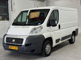 dañado vehículos comerciales Fiat Ducato 2.0 D 115 Multijet Bestel  Diesel 1 956cc 85kW (116pk) FWD 2015/8
