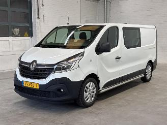 skadebil bedrijf Renault Trafic 2.0 dCi 16V 145 Bestel  Diesel 1.995cc 107kW (145pk) FWD 2020/2
