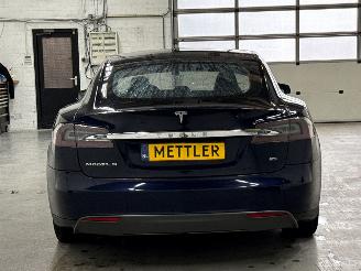 Tesla Model S 85 Liftback  Elektrisch  270kW (367pk) RWD picture 4