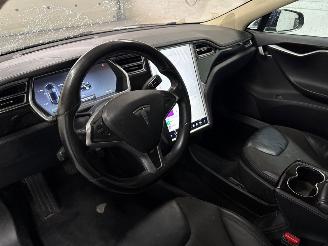 Tesla Model S 85 Liftback  Elektrisch  270kW (367pk) RWD picture 13