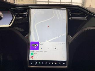 Tesla Model S 85 Liftback  Elektrisch  270kW (367pk) RWD picture 16