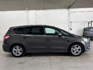 Ford S-Max 2.0 TDCi 180 16V 4x4 MPV  Diesel 1.997cc 132kW (179pk) 4x4 picture 6