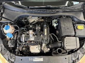 Volkswagen Golf 1.2 TSI BlueMotion Hatchback  Benzine 1.197cc 77kW (105pk) FWD picture 18