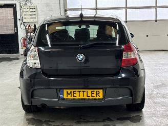 BMW 1-serie 116i 1.6 16V Hatchback 4Dr Benzine 1.596cc 85kW (116pk) RWD picture 4