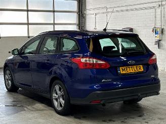 Ford Focus 1.0 Ti-VCT EcoBoost 12V 100 Combi/o  Benzine 998cc 74kW (101pk) FWD picture 3