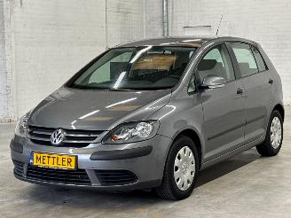 Damaged car Volkswagen Golf plus  2005/6