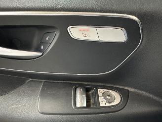 Mercedes Vito 2.2 116 CDI 16V Bus  Diesel 2.143cc 120kW (163pk) RWD picture 12