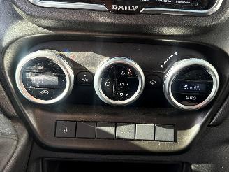 Iveco New daily 35C16 CHC  Diesel 2.998cc 118kW (160pk) RWD picture 21