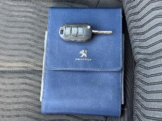 Peugeot 308 1.2 12V VTi PureTech 82 Hatchback 4Dr Benzine 1.199cc 60kW (82pk) FWD picture 24