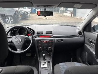Mazda 3 1.6i 16V Hatchback  Benzine 1.598cc 77kW (105pk) FWD picture 11