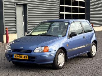 Coche accidentado Toyota Starlet 1.3,XLi,GLi 16V Hatchback  Benzine 1.332cc 55kW (75pk) FWD 1997/3
